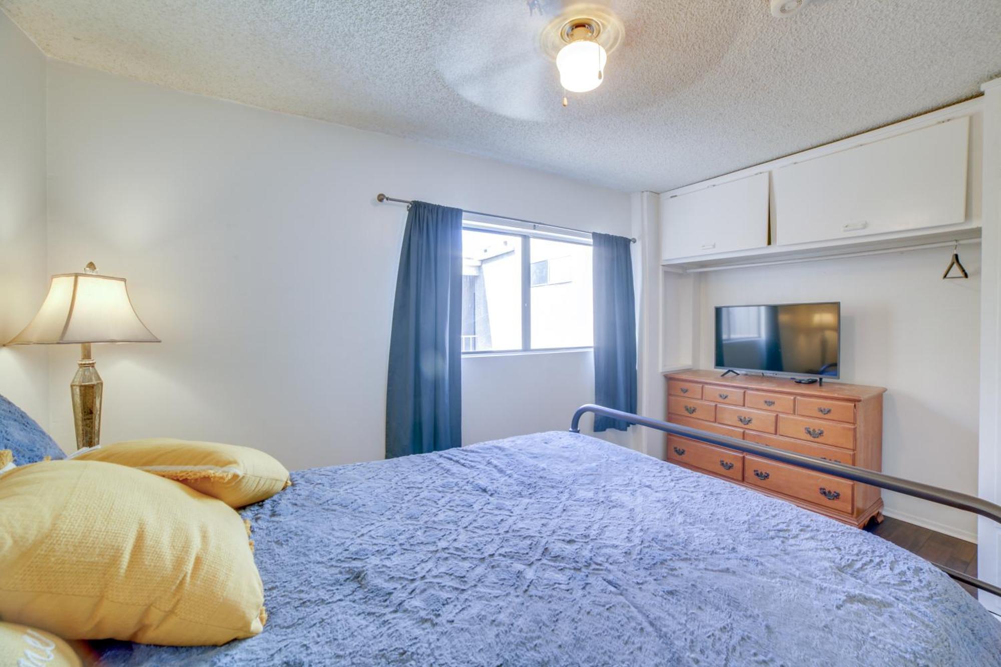Long Beach Unit With Balcony And Pool Less Than 1 Mi To Ocean! Exterior foto
